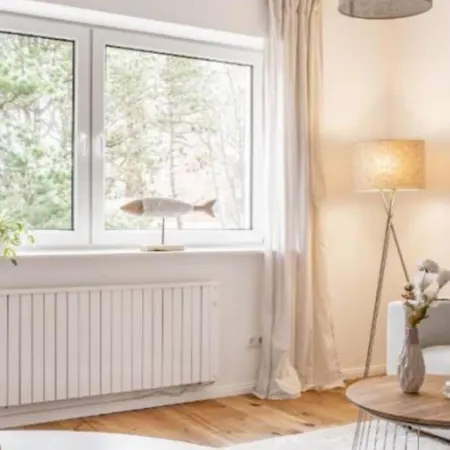 Marion Benedetti Apartment *